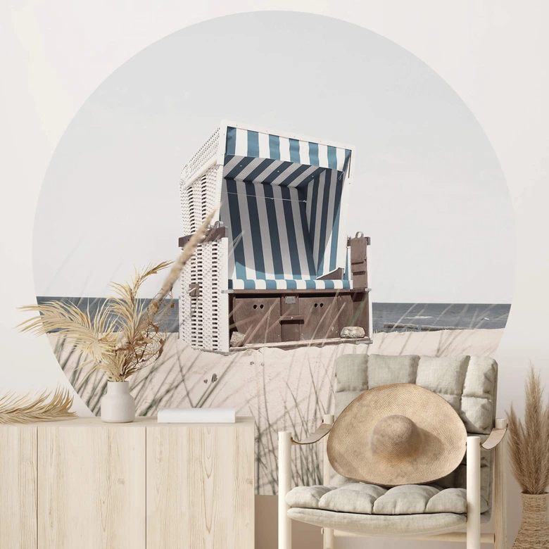 Strandstol vid Östersjön - rund Fototapet - non-woven tapet/självhäftande non-woven tapet 