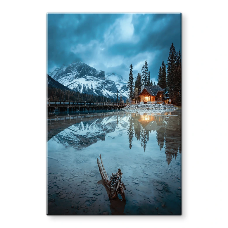 Tableau sur verre Montagne idyllique au bord d'un lac le soir - Bing Li 