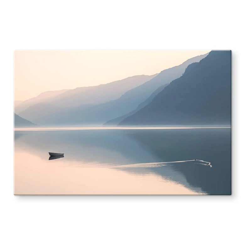 Glasbild Davidsson - See und Berge in malerischer Harmonie 
