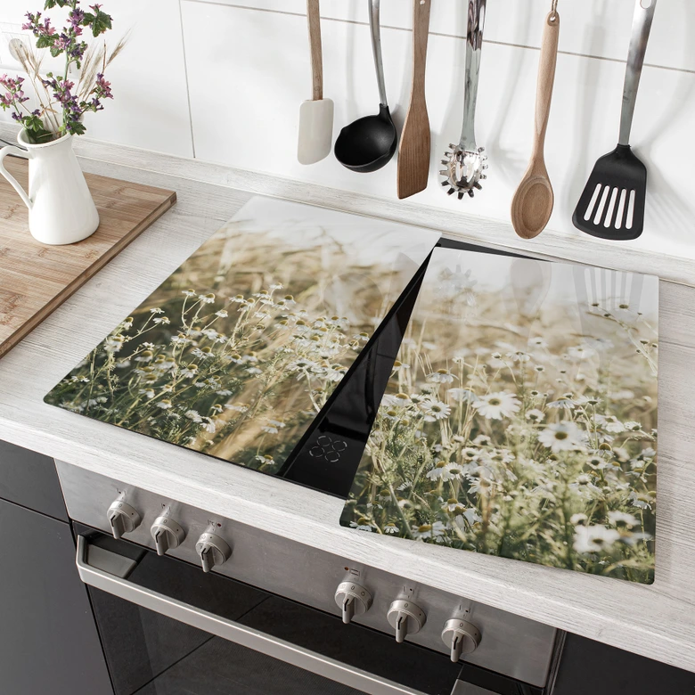 Stove cover plate for the kitchen - Summer meadow with camomile - Annie 