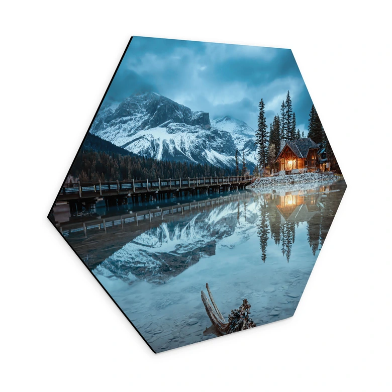 Hexagon Wandbild Bergidylle am abendlichen See - Bing Li - Alu-Dibond 