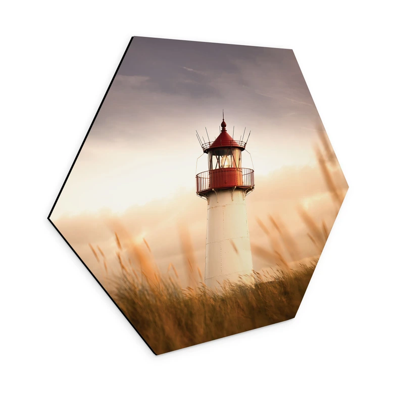 Hexagon Wandbild Leuchtturm an der Küste von Sylt - Eisenmann - Alu-Dibond 