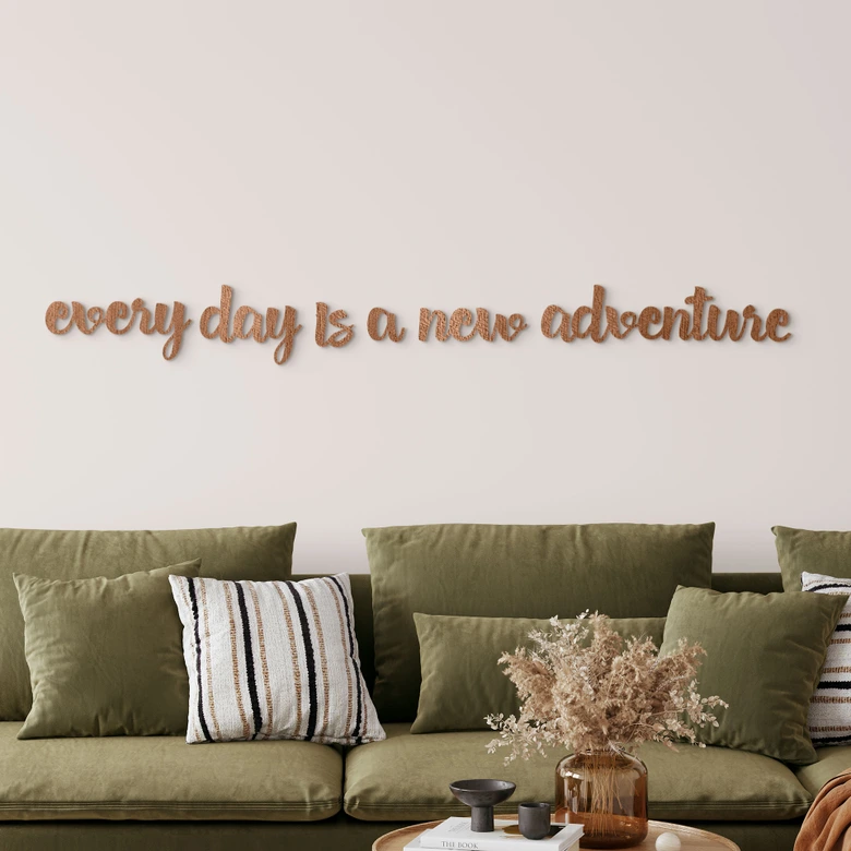 Houten Wanddecoratie Mahoniefineer Every day is a new adventure 