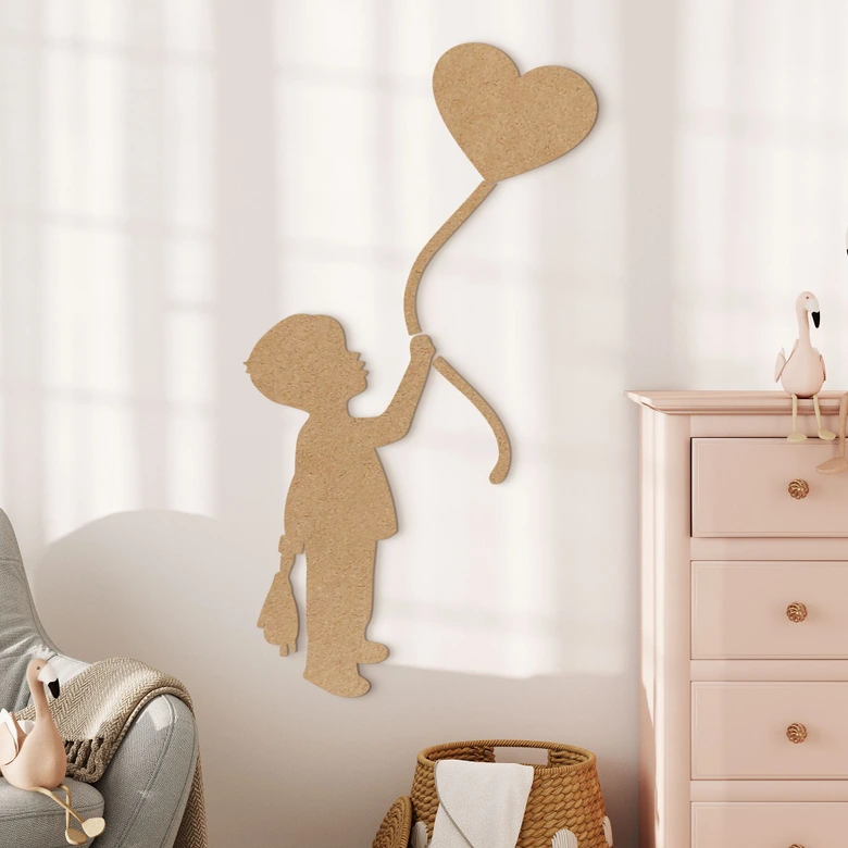Decoración mural habitación infantil niño con globo corazón - MDF naturaleza 