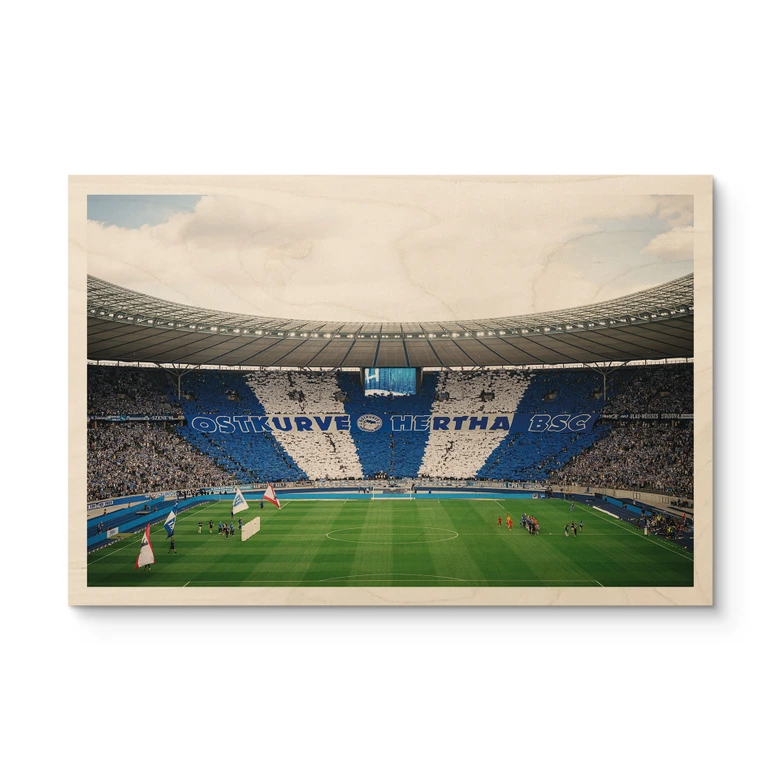 Holzbild Hertha BSC - Blau-weiße Choreo im Olympiastadion 