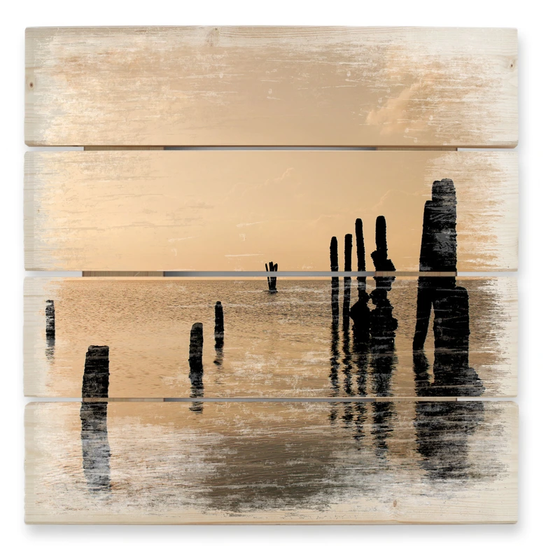 Holzbild Posts at sunset - 40x41,5 cm 