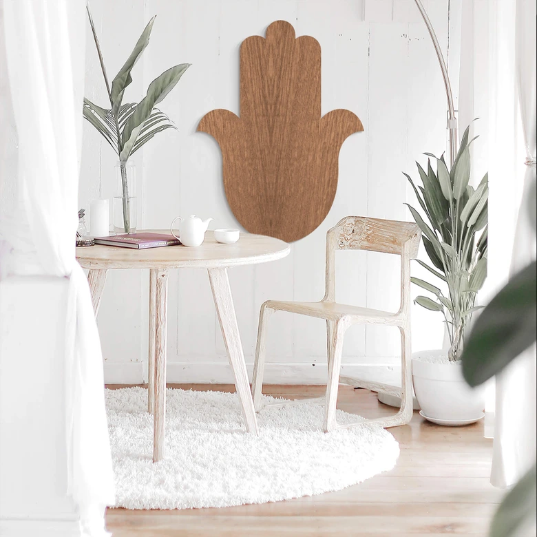 Dekoracja drewniana mahoń - Sylwetka dłoni Yoga Hamsa 