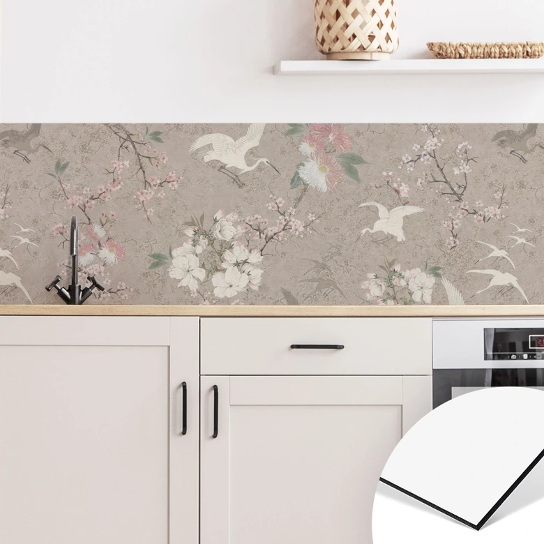 Küchenrückwand Kraniche im Kirschblüten-Rausch Beige - Bloomery Decor 