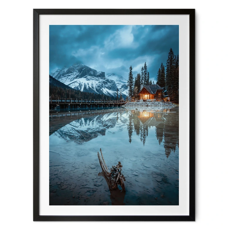 Poster Bergidylle am abendlichen See - Bing Li 