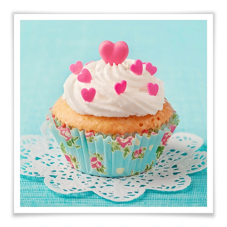 Poster Hearts on Cupcake 