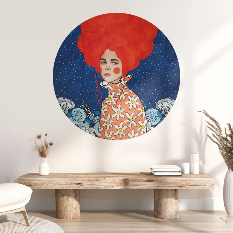 Sticker mural femme avec des cheveux rouges et des fleurs - Hülya - Rond 