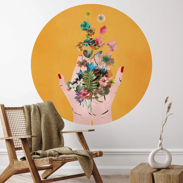 Wandtattoo Treechild - Bunte Blumen in Fridas Händen - Rund 