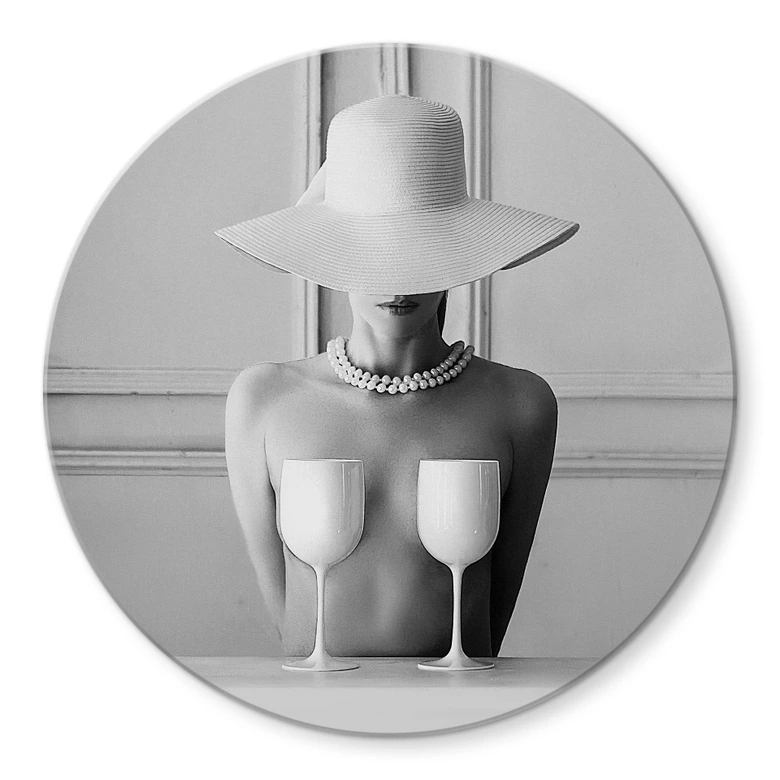 Tableau en verre Femme avec flûtes à champagne - Bolgov - Rond 