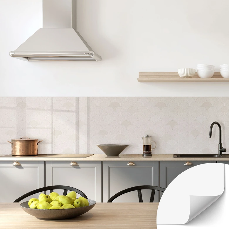 Salpicadero de cocina autoadhesivo Semicírculos abstractos en beige suave - Bloomery Decor 