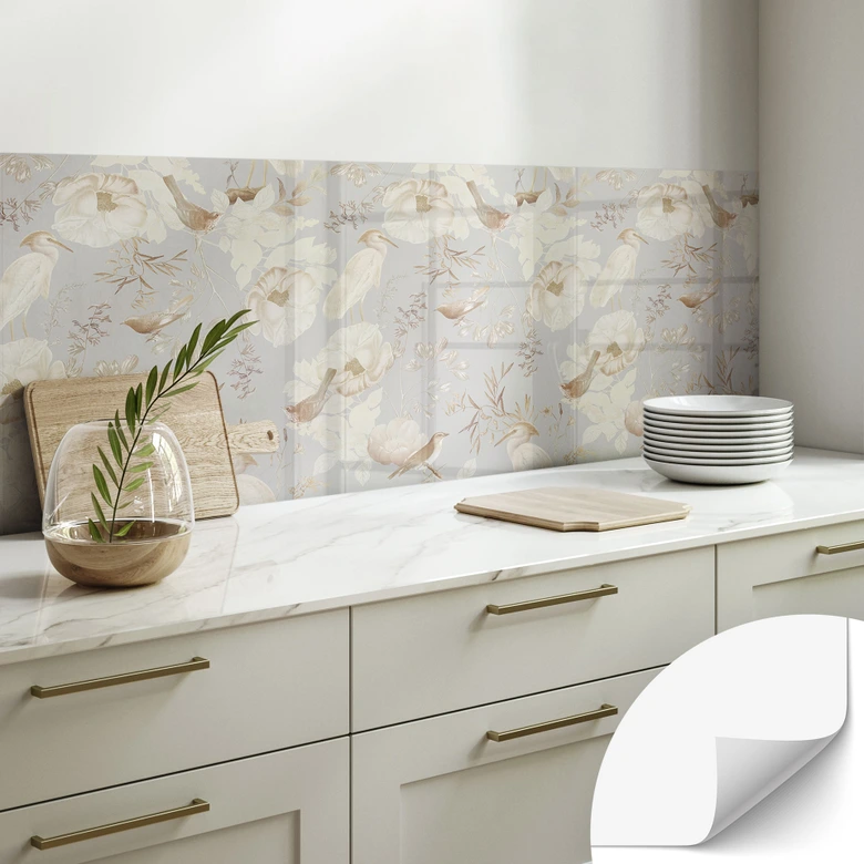 Samoprzylepny panel ścienny do kuchni ptaki wśród białych kwiatów - UN Designs 