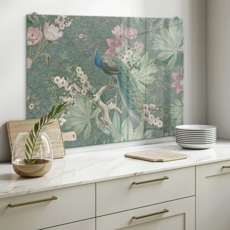 Spritzschutz Pfau im Tropengarten auf Mosaik - Bloomery Decor 
