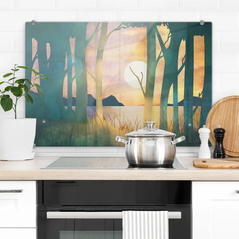 Spritzschutz Waldzauber bei Sonnenuntergang - SpaceFrog Designs 