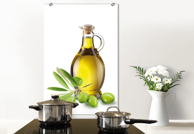 Spritzschutz Olives and a bottle - hochkant 