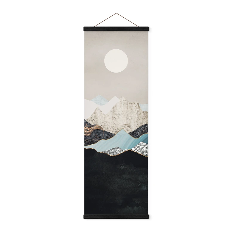 Stoffbild Ruhige Berglandschaft in der Dämmerung - SpaceFrog Designs - Panorama 