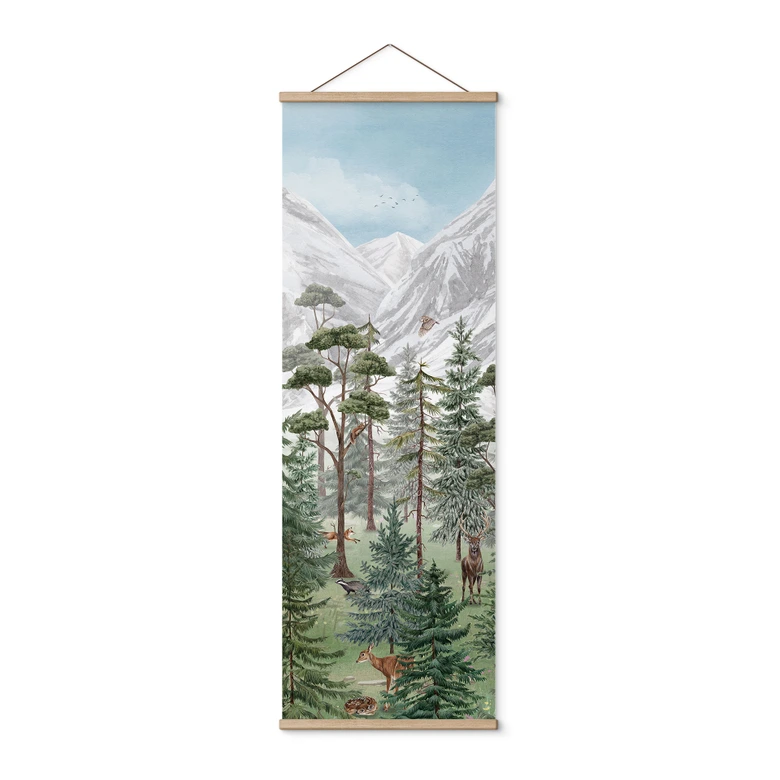 Affiche textile Animaux de la forêt alpine verte - Kikki Belle - Panorama 