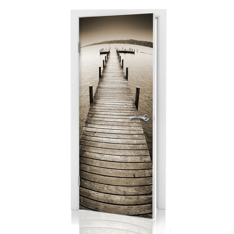 Door decor: Pier black & white 