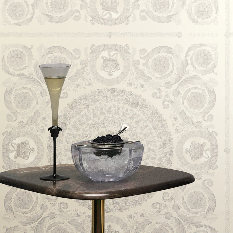 Versace non-woven wallpaper Heritage Baroque Medallion Floral White Grey luxurious elegant 