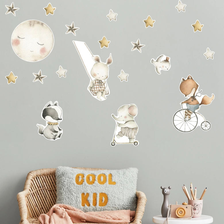 Kinderzimmer Wandtattoo Fröhliche Tiere mit Sternenhimmel - Oliver Robins - 50x70 cm 