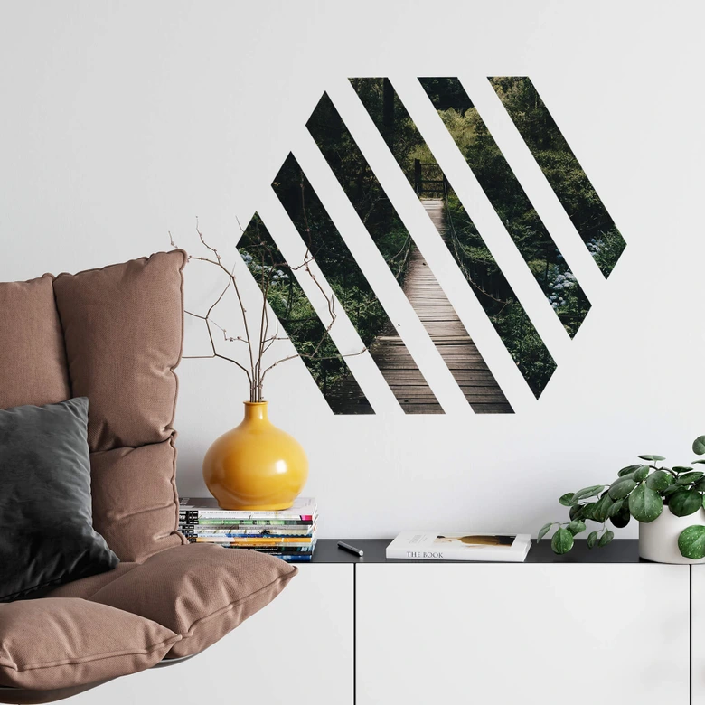 Wandtattoo Waldweg Hexagon in Streifen 
