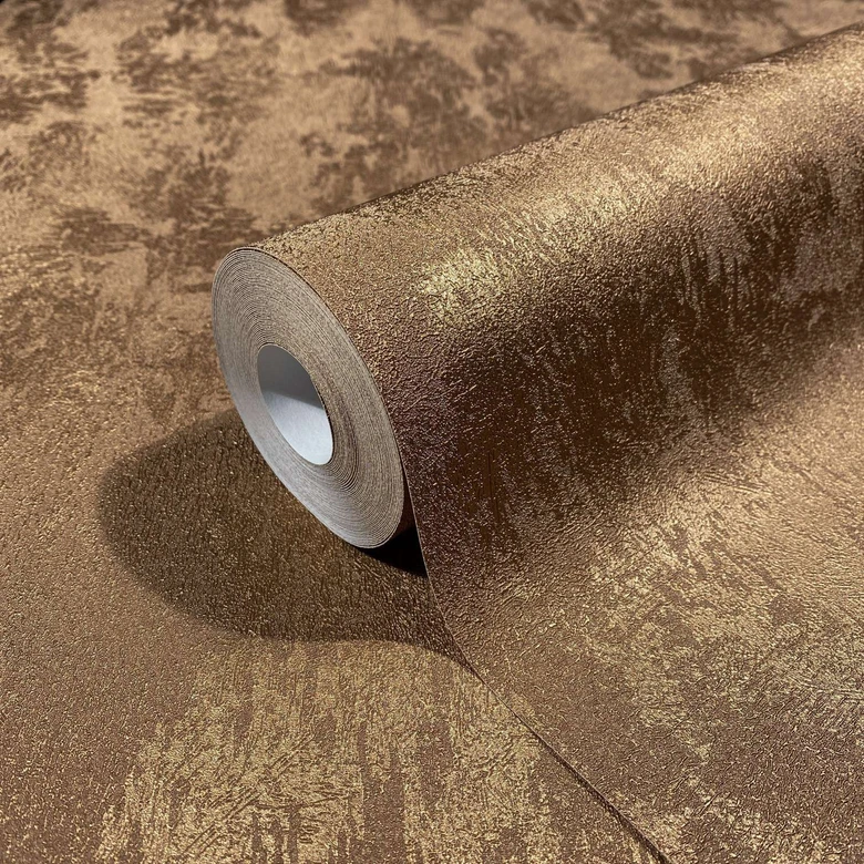 Non-woven tapet med en stark glanseffekt i en ljus kopparstruktur med betonglook 