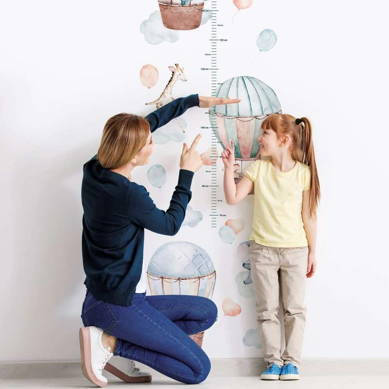 Kindertapete, Vliestapete, Messlatte mit Illustration Kids Walls weiß, blau, beige 