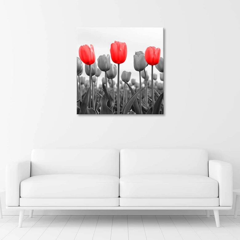 Canvas schilderij, Rode tulpen op een weide 