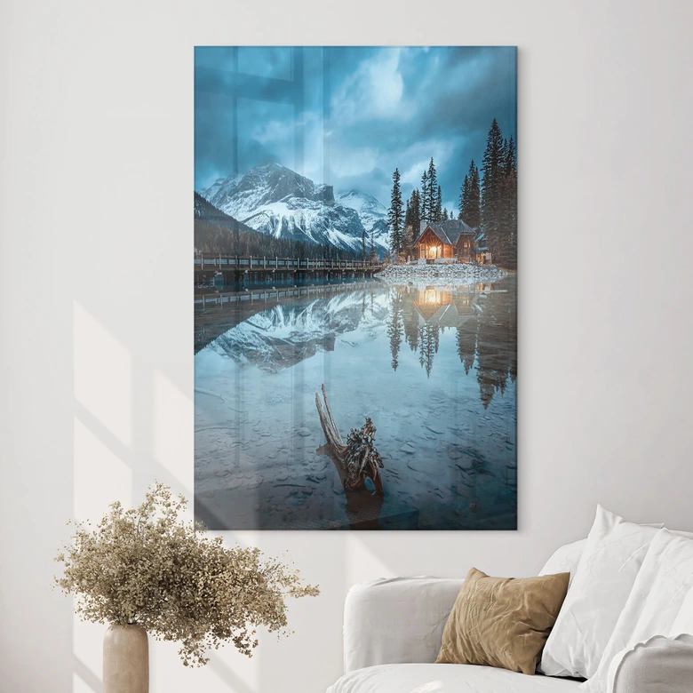 Tableau en verre acrylique idylle de montagne au bord d'un lac le soir - Bing Li 