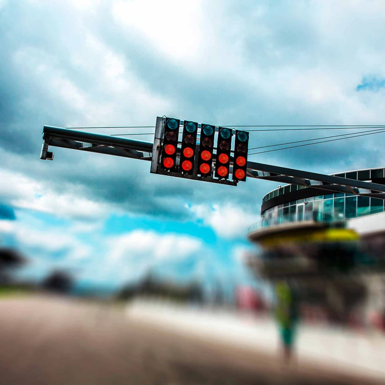 Fototapeta Car RaceTrack w kolorze niebieskim i białym - włóknina Designwalls 2 - 2,55 x 3,5 m 