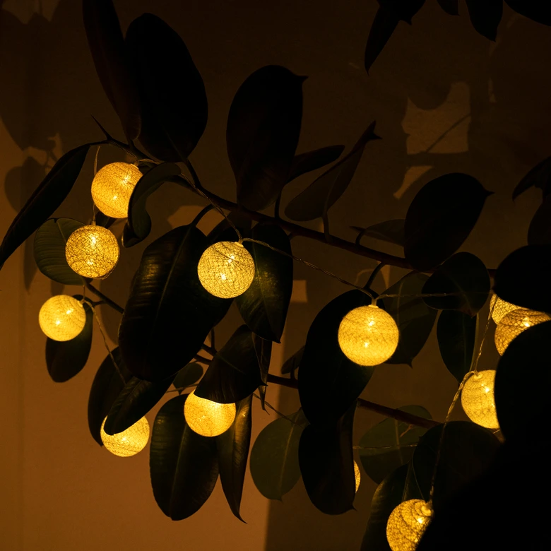 Cotton Ball Lights LED-Lichterkette gelb 20-teilig 