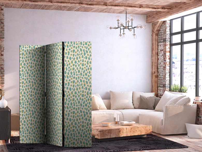 Paravent, Raumteiler freistehend, Trennwand - Giraffe Pattern in Turquoise Spots on a Light Background 