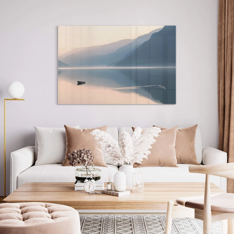 Glasbild Davidsson - See und Berge in malerischer Harmonie 