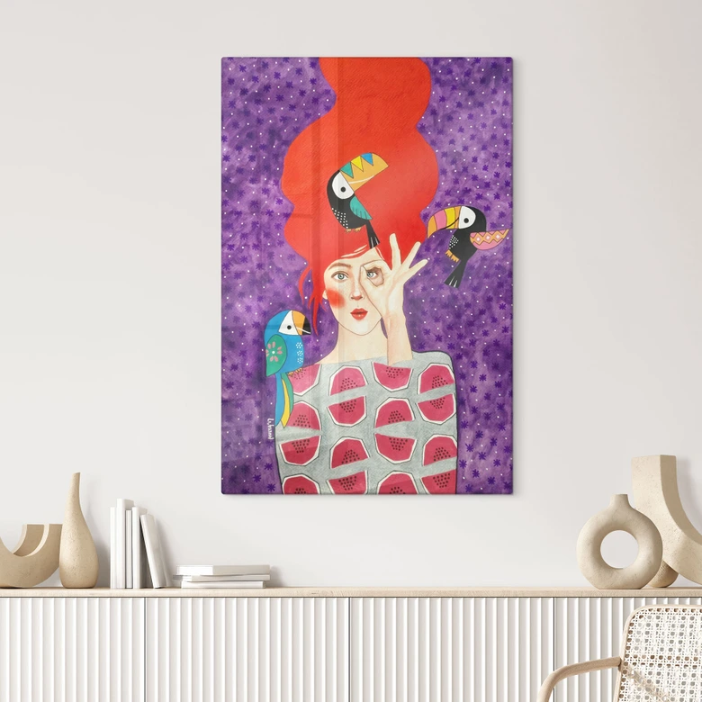 Glasbild Frau mit Tukan-Trio - Hülya 