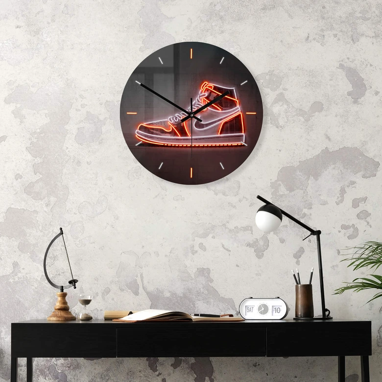 Wanduhr aus Glas - Mielu - Sneaker - Ø 30 cm 