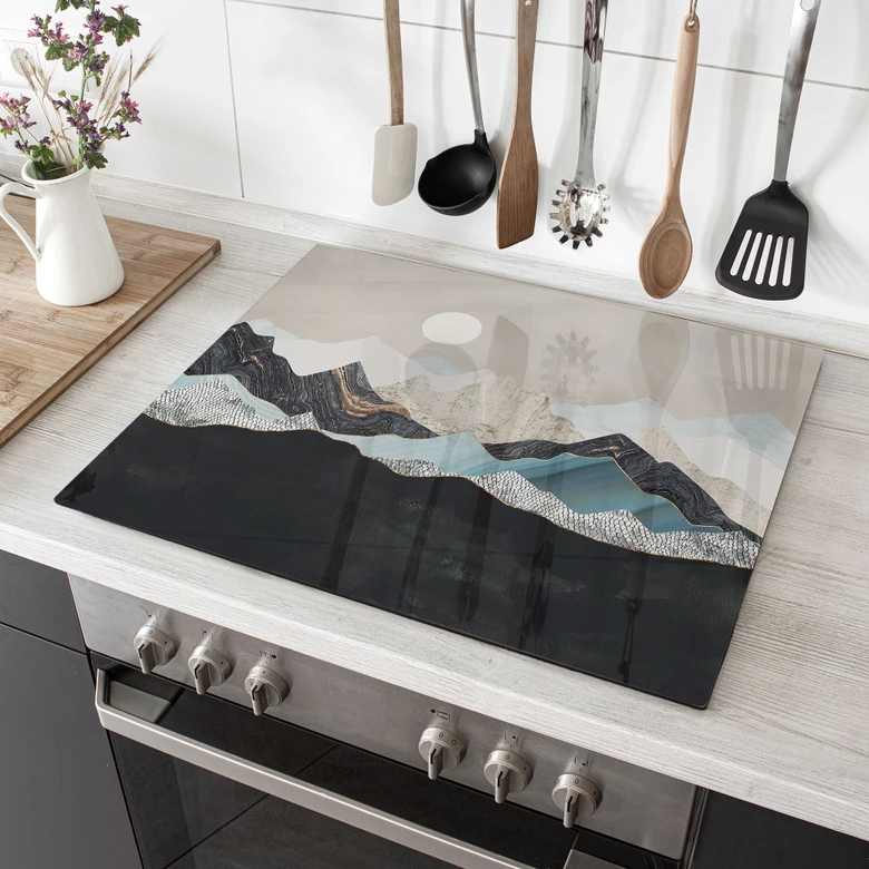 Herdabdeckplatte Ruhige Berglandschaft in der Dämmerung - SpaceFrog Designs 