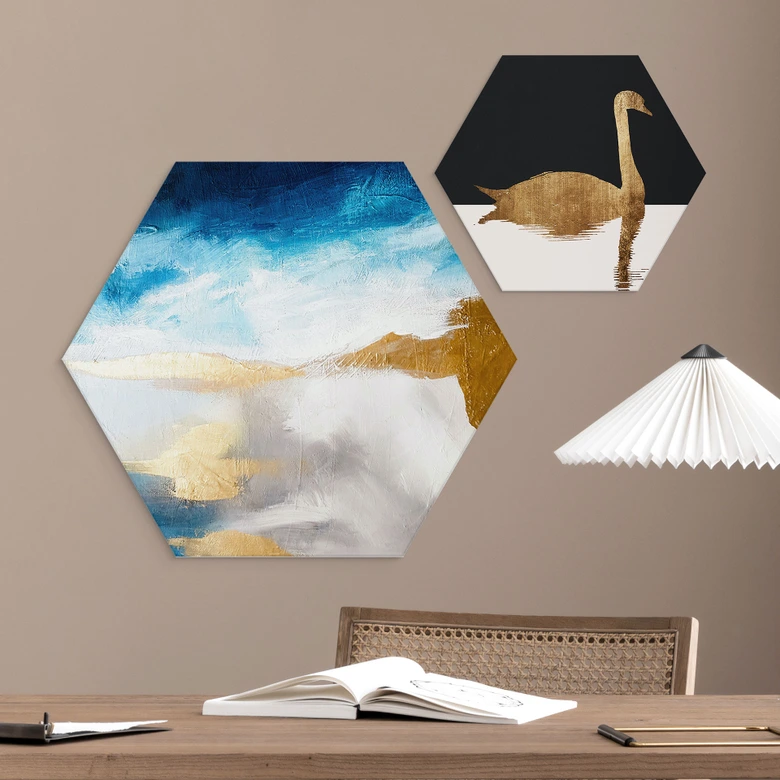 Hexagon Wandbild - Pinselstriche Blau und Gold - Alu-Dibond - Haniff 