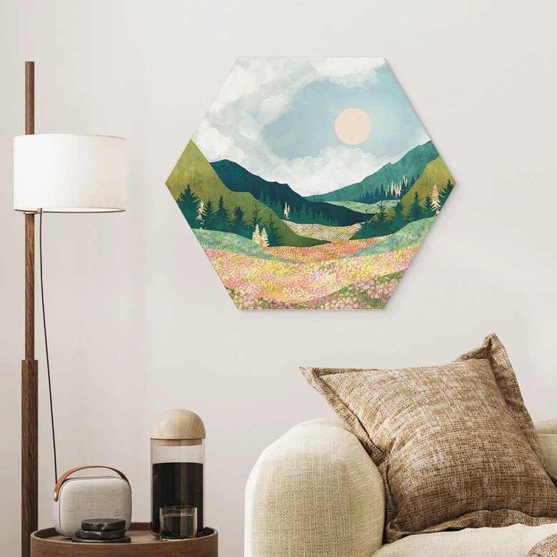 Hexagon Wandbild Farbenfrohe Frühlingswiese - SpaceFrog Designs - Alu-Dibond 