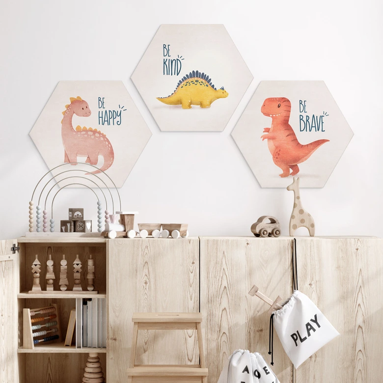 Hexagon-Wandbild Dino Be Kind - Stegosaurus - Tunaboylu - Alu-Dibond 