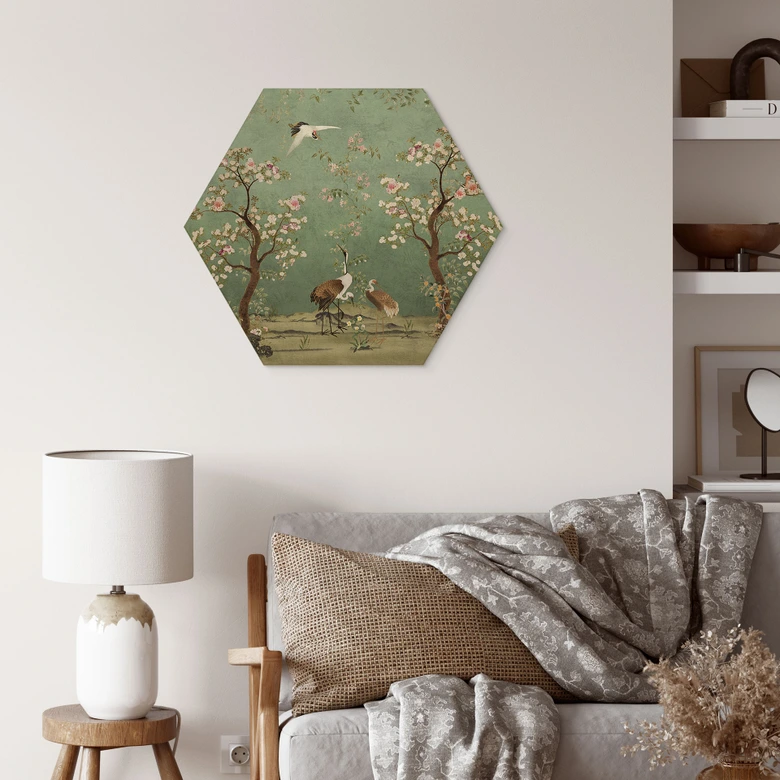 Hexagon Holzbild Kraniche in floraler Landschaft - Bloomery Decor 