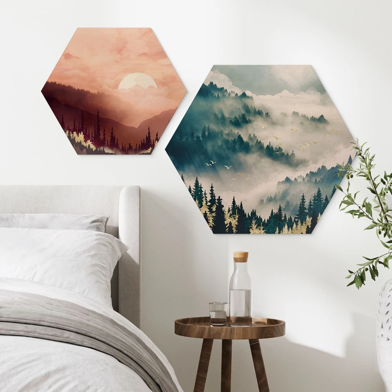 Hexagon-Holzbild Geheimnisvoller Nebel im Wald - SpaceFrog Designs 