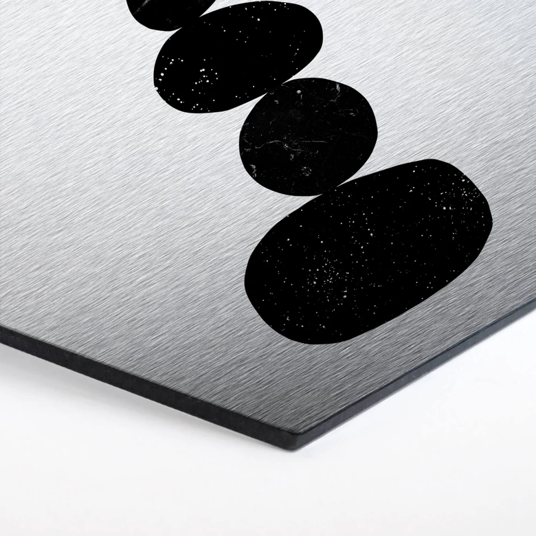 Hexagon - Alu-Dibond Silbereffekt Nouveauprints - Pebbles 3 black 
