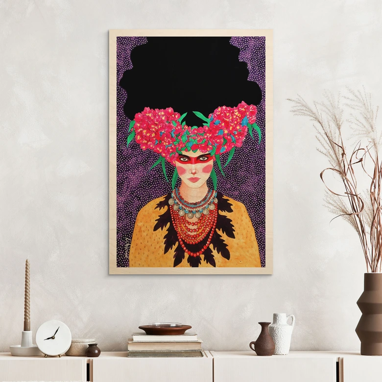 Holzbild Frau mit Blütenkranz und Stärke - Hülya 