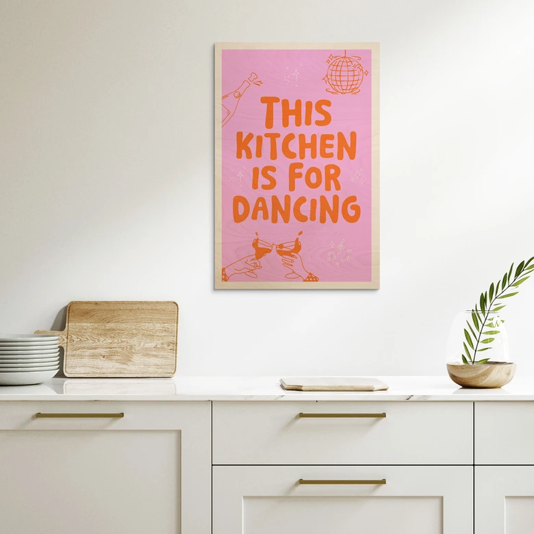 Wood Print This kitchen is for dancing - Ohkimiko 