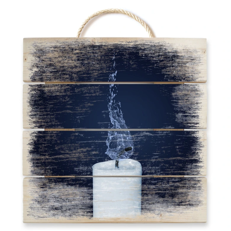 Holzbild Erloschen - 40x41,5 cm 