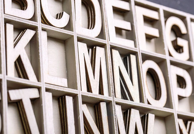 Holzbuchstaben 30 cm Buchstabenhöhe 