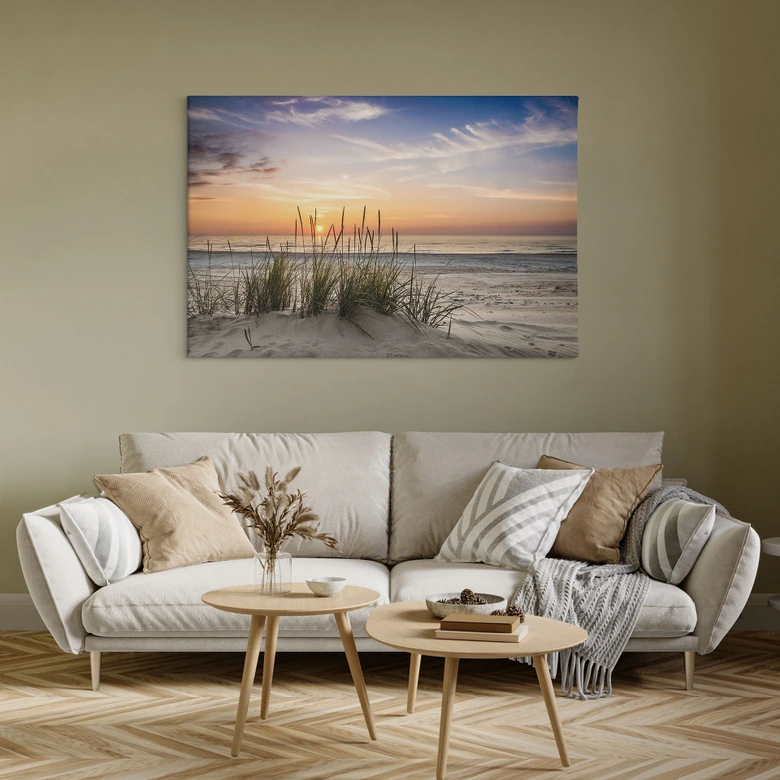 Canvastavla sanddyn på stranden vid solnedgången 